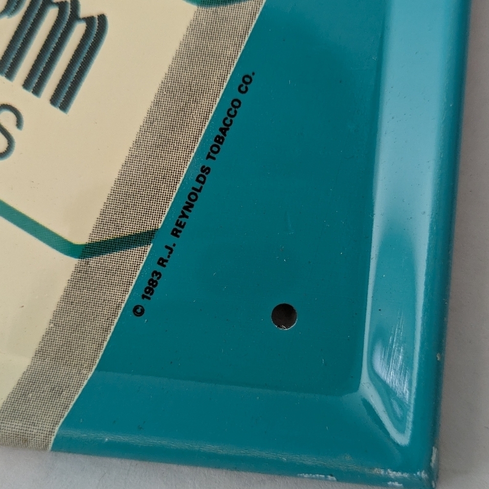 Vtg 1973 Salem Spirit Metal Tin Tobacco Advertising Salem Light Cigarettes - Picture 3 of 5
